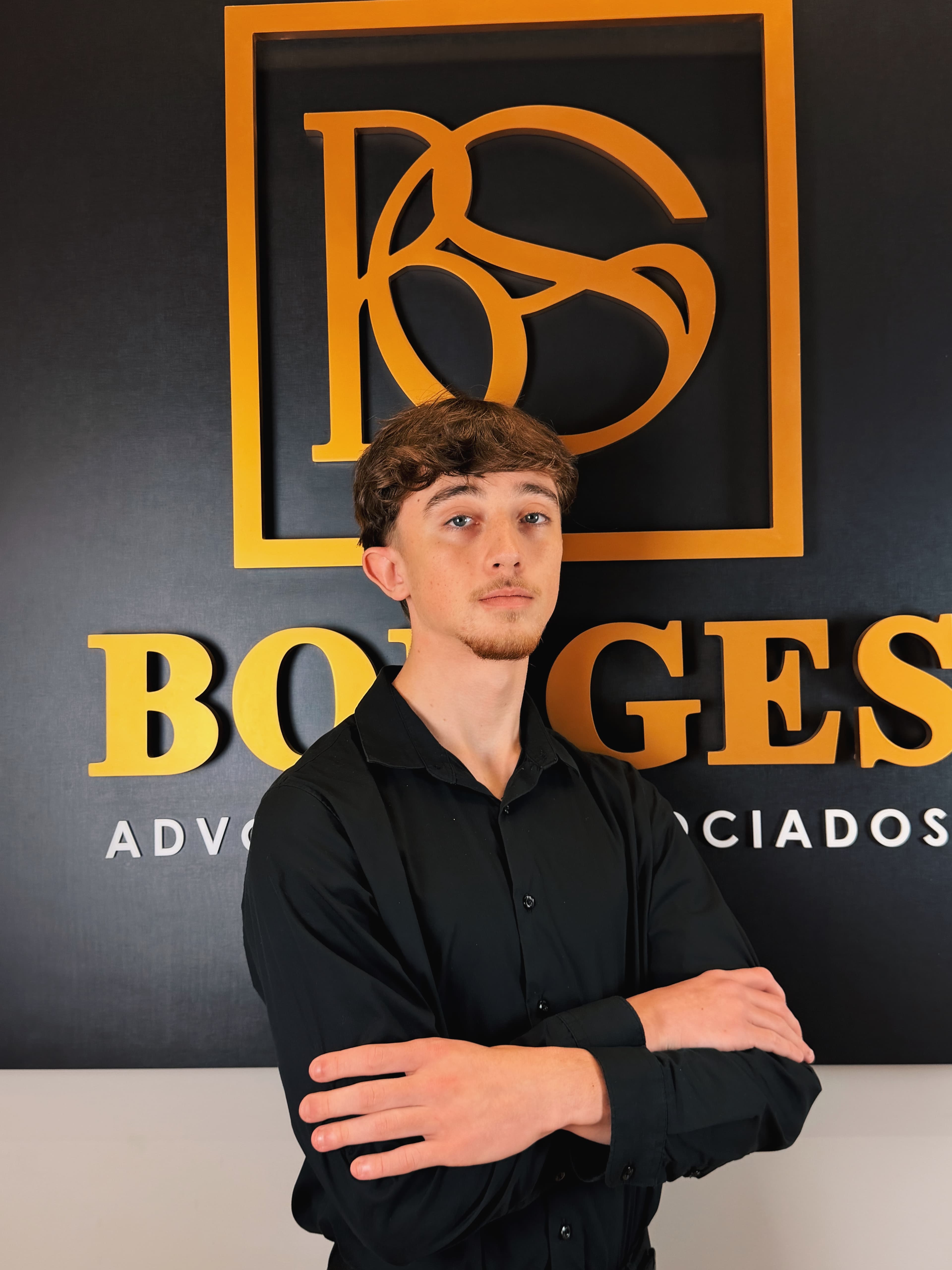 Eduardo Roos Fadanelli — Estagiário