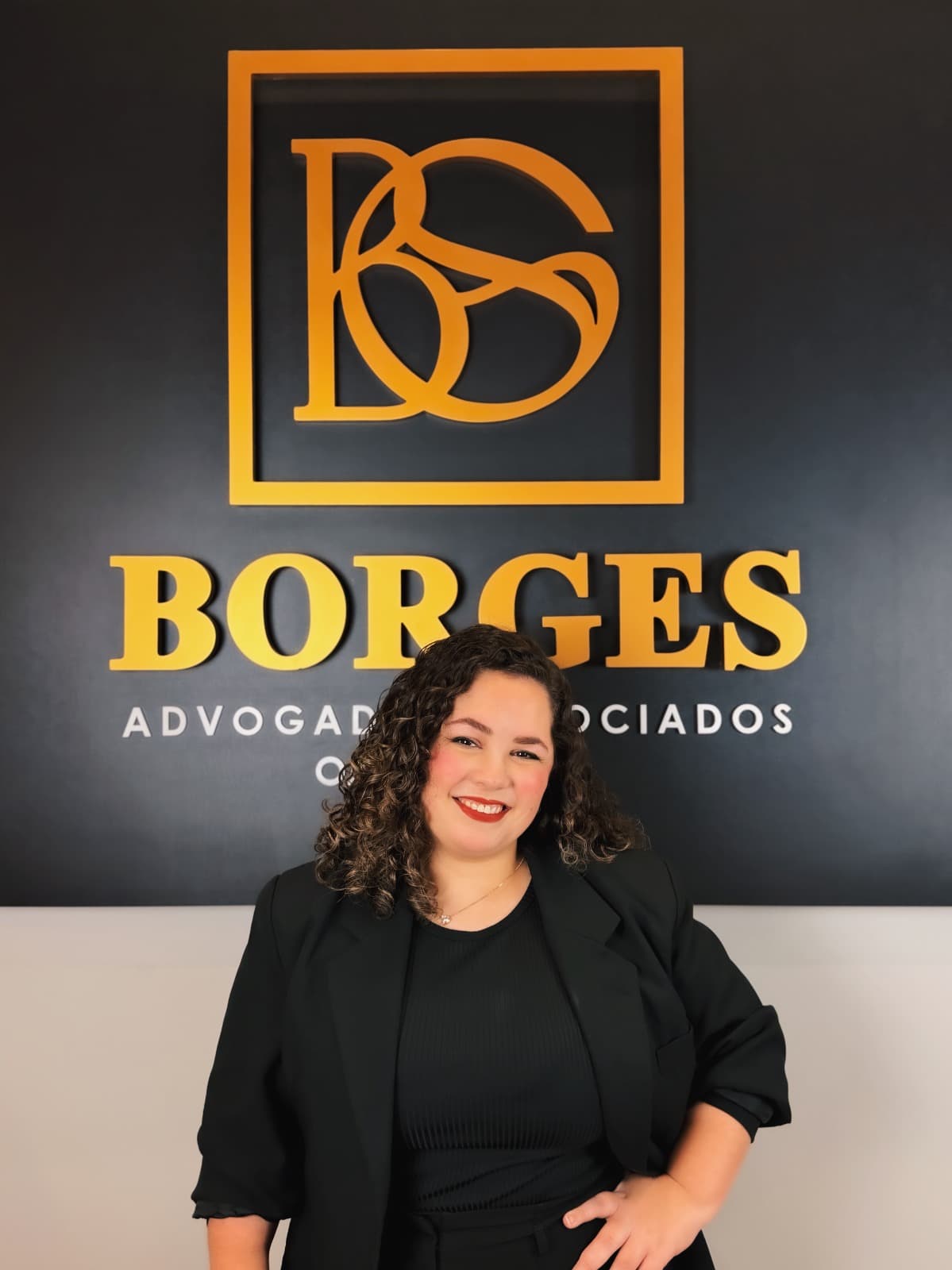 Estefani Inácio Monteiro — Advogada